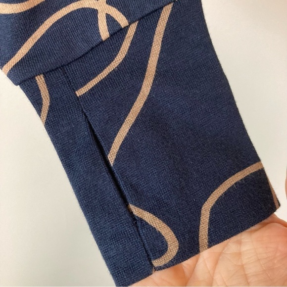 New Sweaty Betty After Class Navy Abstract Lines Cotton Relaxed Hoodie Size XS - Picture 6 of 9